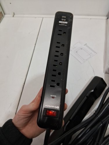2PK cable matters 6-Outlet Power strip with USB ports - 8FT -BLACK (MODEL:402030-BLK-8X2) image 4