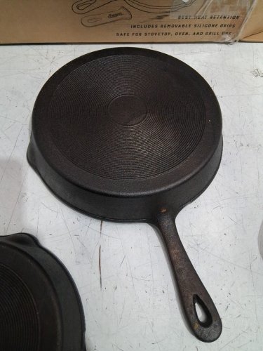 3pc cast iron skillets - 6" / 8" / 10" - cast iron/black image 7