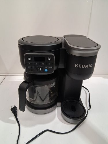 KEURIG K-DUO SINGLE SERVE & DRIP COFFEE MAKER - 12 CUP GLASS CARAFE - BLACK (model: K5600) image 4