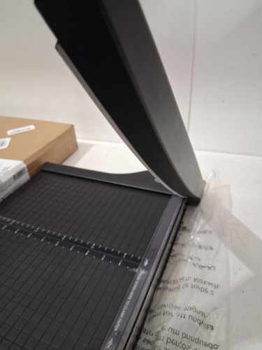 amazon basics paper trimmer - 15" / 10-sheet capacity - black (model : ‎DHG-C-002) image 3
