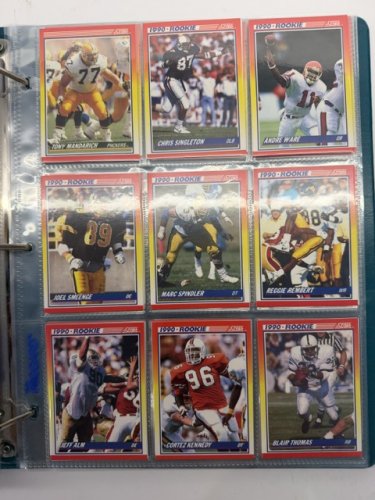 400+ APPROX ASSSTD 1990 SCORE NFL FOOTBALL CARDS image 16
