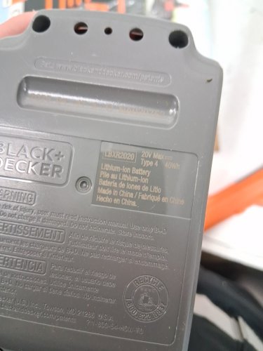 BLACK + DECKER LITHIUM CORDLESS 3-IN-1 TRIMMER/EDGER AND MOWER, WITH 20V BATTERY AND LITHIUM 2 AMP CHARGER - (MODEL:MTC220) image 8