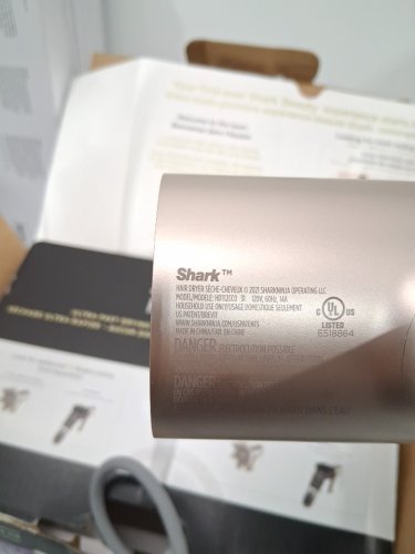 SHARK HYPERAIR FAST-DRYING HAIR DRYER WITH IQ STYLING ATTACHMENTS - BRONZE/STONE - (MODEL: HD112cco) image 7