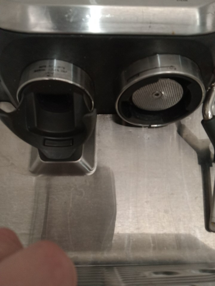 BREVILLE THE BARISTA EXPRESS ESPRESSO MACHINE WITH BUILT-IN COFFEE GRINDER & MILK FROTHER - BRUSHED STAINLESS STEEL (MODEL: bes870xl/a) image 11