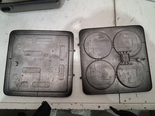 CUISINART 2-IN-1 BELGIAN WAFFLE MAKER WITH PANCAKE PLATE - STAINLESS STEEL (MODEL: WAF-350C) image 9