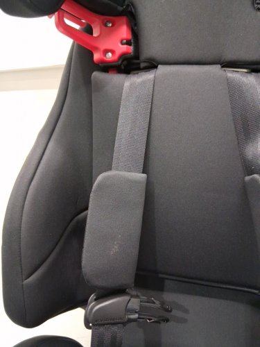 Graco Tranzitions 3‑in‑1 Harness Booster Seat with High‑Back Booster & Backless Booster, 2 Removable Cup Holders, Open‑Loop Belt Guides & Machine‑Washable Covers (MODEL: 2035724) image 7