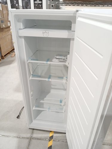 arctic king compact Upright freezer - 56" x 22" x 22" - 7cu.ft. - white (model: aru07m2aww) image 7