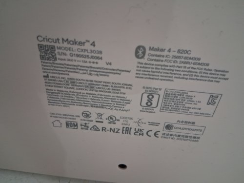 CRICUT Maker 4 SMART CUTTING MACHINE - seashell - (MODEL: CXPL3038/‎8002707) image 4