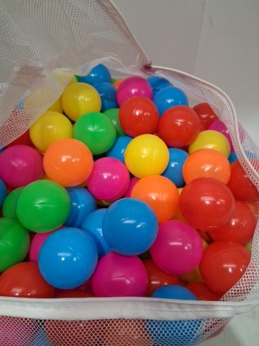 400pk Amazon Basics BPA Free Plastic Ball Pit Balls - 2.3" balls - 6 bright colors (model: 76188) image 3