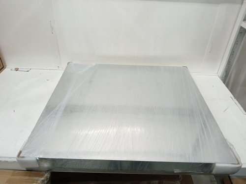 stainless steel table top - 32" x 30" image 4