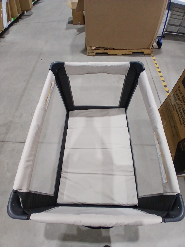 GRACO PACK N' PLAY portable foldable PLAYARD - Oakley Black/White (model: 2084226) image 5