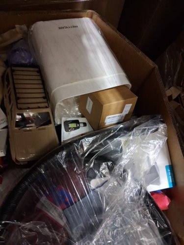 assorted MIXED item MYSTERY PALLET - VARIOUS PRODUCTS - aprox 300+ - (pallet #43) image 6