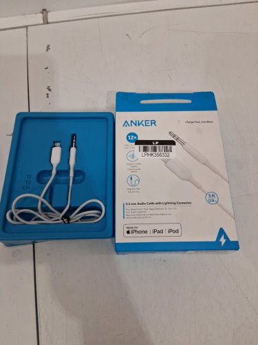 ANKER 3.5mm Audio Cable with Lightning Connector - White (Model: A8194) image 2