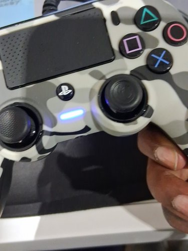 NACON OFFICIALLY LICENSED WIRED CONTROLLER FOR PLAYSTATION 4 - GREY CAMO (MODEL: BB4469) image 4