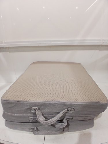 lazyzizi portable memory foam tri-folding mattress with Washable Cover & non-slip backing - 4" x 25" x 75" - grey/white (model: tfb005s) image 3
