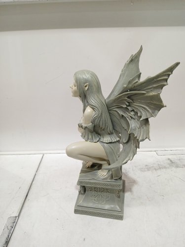 Design Toscano Celtic Fairy's Perilous Perch Outdoor Garden Statue - 19" - grey (model: cl5047) image 4