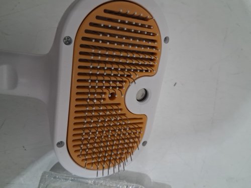 UNBRANDED press pet spray hair removal COMB - gold/WHITE image 4