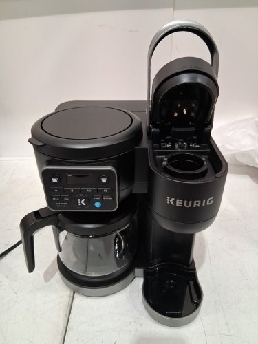 KEURIG K-DUO SINGLE SERVE & DRIP COFFEE MAKER - 12 CUP GLASS CARAFE - BLACK (model: K5600) image 4