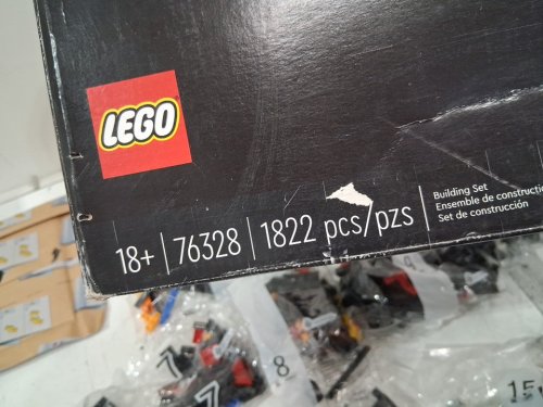1822PC LEGO DC Batman: The Classic TV Series Batmobile Set - black/red (MODEL: 76328) image 6