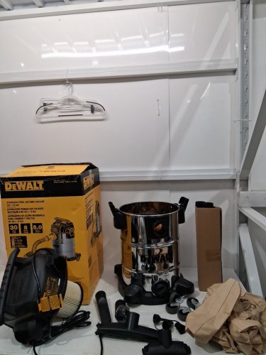 dewalt pro stainless steel wet/dry vacuum - 8gal/30L - 5hp - silver/black (model: dxv08s / 1671616a) image 2