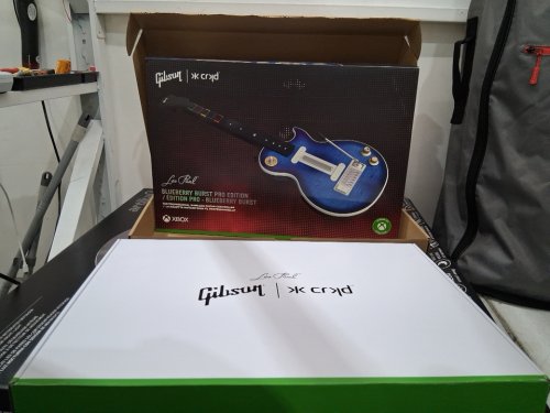crkd Gibson Les Paul Blueberry Burst Pro Edition Wireless Guitar Controller - multiplatform - Blue (Model: CK25GM) image 8
