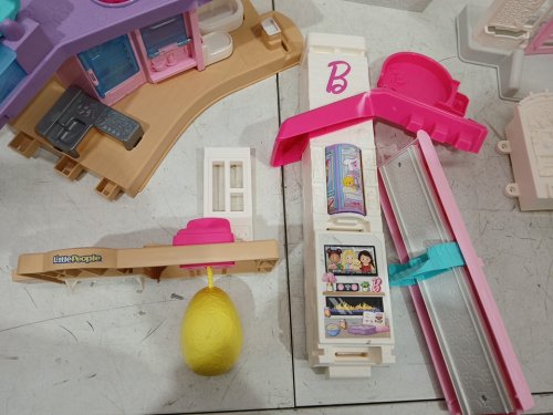 FISHER-PRICE LITTLE PEOPLE BARBIE DREAMHOUSE PLAY SET - 18 MONTHS + image 6