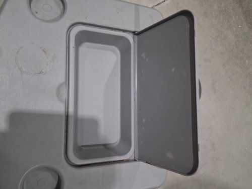 Igloo  Maxcold Latitude Roller cooler - 62qt -grey (model: 34839) image 3