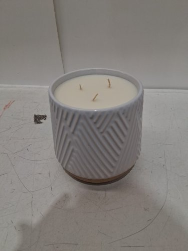 nature's mark three-wick scented wax candle - 53oz - white/brown/sandalwood (model: 1775286) image 3