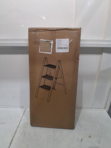 REDCAMP Portable Folding 3-Step Stool Ladder - 14.9" x 23.4" x 29.9" - Black (Model: RC51038CA) image 3