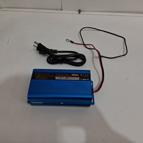 UNOCHO 24V 5A SMART AUTOMATIC BATTERY CHARGER - PORTABLE BATTERY MAINTAINER WITH XLR CONNECTOR FOR CAR, BOAT, LAWN MOWER, MARINE SCOOTER, WHEELCHAIR, MOTORCYCLE, E BIKE (MODEL: EPA150-24) image 3