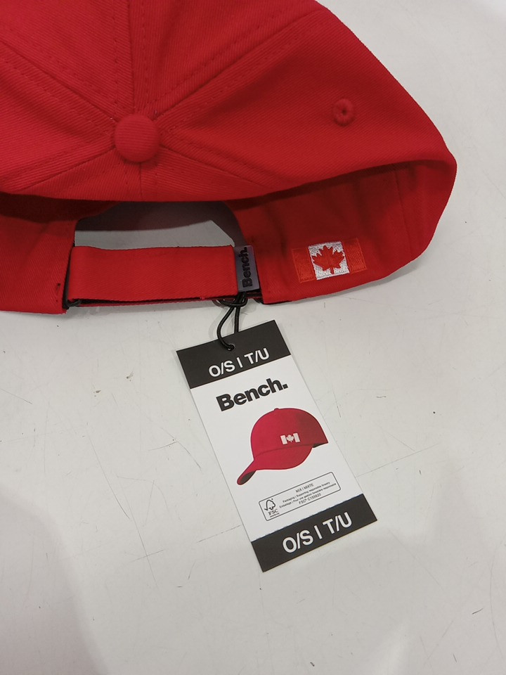 UNISEX BENCH CANADA HAT with embroidered flag - OSFM - RED image 3