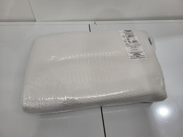 TEMPUR-PEDIC NECK PILLOW - MEDIUM FIRMNESS - STANDARD SIZE 20"X12.8"X4" - WHITE (MODEL: 15301115P) image 3
