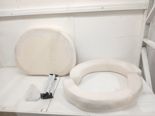 Minimalist Upholstered Sleek Sofa Chair - White image 4