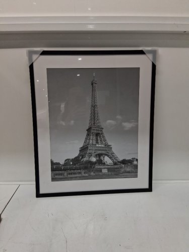 poster/oversized photo frame - 20"x24" matted to 16"x20" - black/white image 3