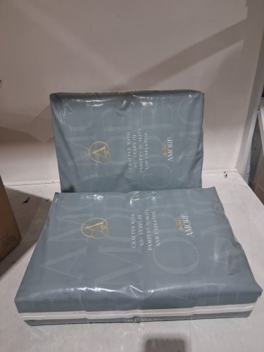 150PK PAMPERS AMORE DIAPERS - SIZE 4 - WHITE image 3