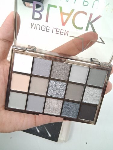 2 assorted eyeshadow palettes  - covergirl / muge leen - nudes / black image 3