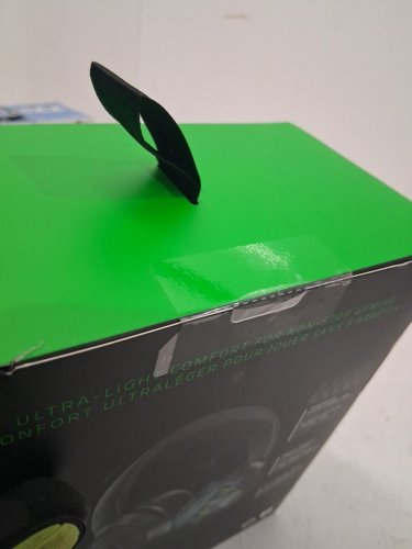 RAZER KRAKEN V3 X 7.1 SURROUND HEADSET CHROMA RGB LIGHTING BENDABLE CARDIOID MICROPHONE - BLACK (MODEL: RZ04-0375) image 4