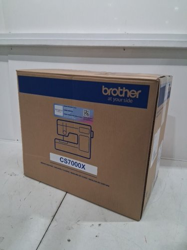 Brother computerised 70 stitch Sewing & Quilting Machine with lcd display, hard cover & extension table - White (Model: CS7000X) image 2