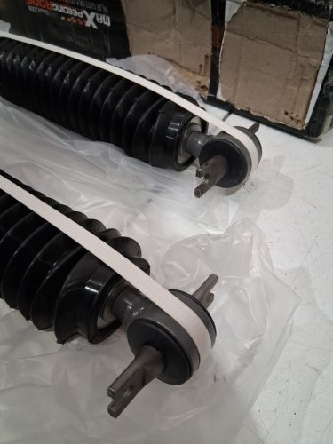 2pk maxpeedingrods shocks - fits select vehicles - grey/black image 6