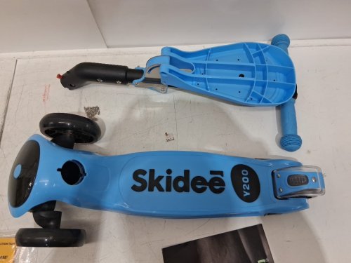 KID'S skidee RIDE-ON SCOOTER WITH LIGHT UP WHEELS - 3-5 years - LIGHT BLUE (MODEL: SP2-BLUE) image 4