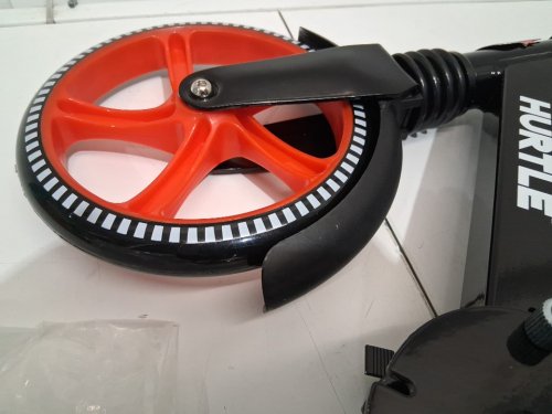 HURTLE RENEGADE ADJUSTABLE SCOOTER WITH KICKSTAND - ADJUSTS FROM CHILD TO ADULT HEIGHT - BLACK (MODEL: HURTSBLK) image 5