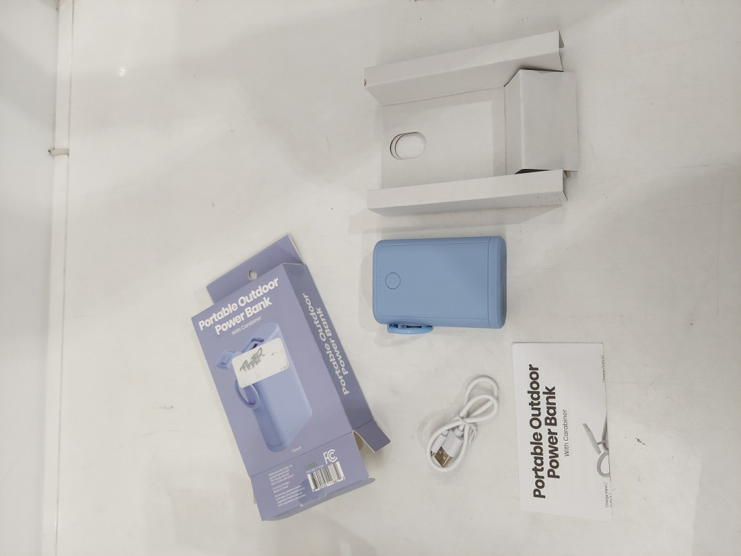 gems portable outdoor 12w power bank with carabiner - usb & usb-c output, 6000mah - LIGHT BLUE/PURPLE image 3