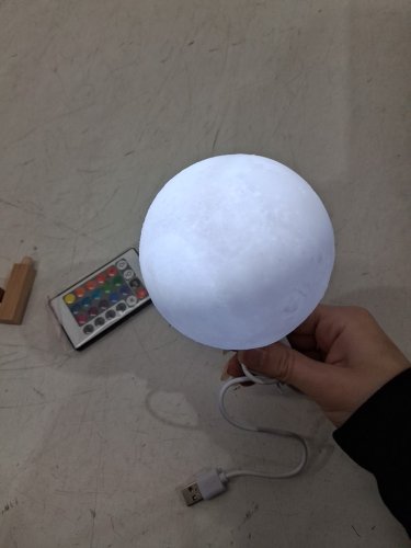 3D MOON NIGHT LIGHT - TAP & TOUCH - WHITE image 3