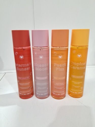 4pc revolution I Heart Totally Tropical Body and hair Mist Set - 236ml each - tropical caramel / watermelon sunset / blossom bloom / peach fizz image 2