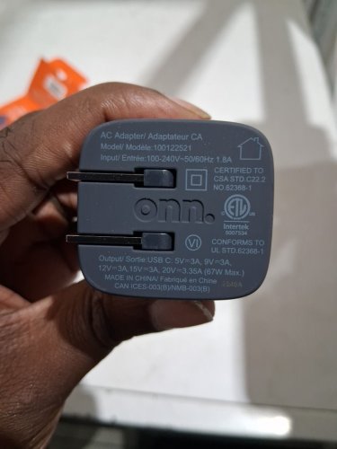 onn. USB-C Fast Charge Laptop Charging Kit - 67w - black (model: 100122521) image 4