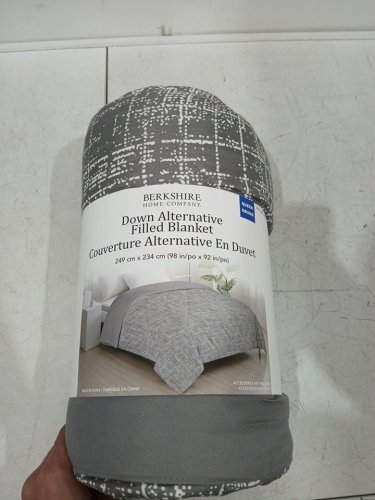 Berkshire Home Company Down Alternative Filled Blanket - queen - grey (model: 8963504) image 2