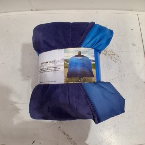 BELOW ZERO WEARABLE OUTDOOR BLANKET WITH HOOD - 72" X 54" - BLUE - (MODEL: 1796292) image 2