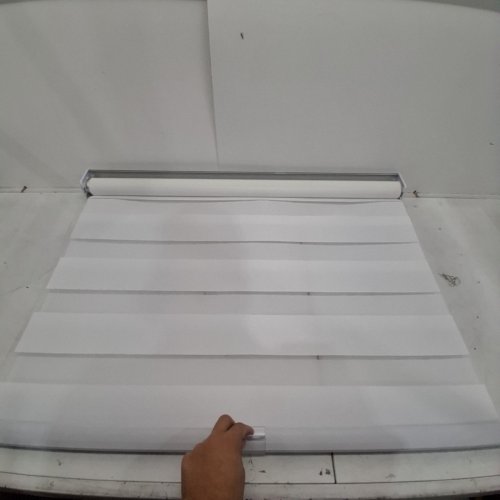 CURLONGER CORDLESS ZEBRA ROLLER BLIND - 35" X 72" - WHITE image 4