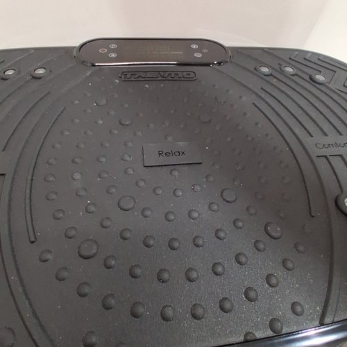 TAEVNO VIBRATION PLATE EXERCISE MACHINE - 23" X 15" - BLACK image 4