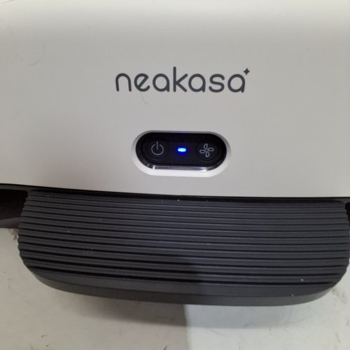 NEAKASA AIRSTEP LITTER BOX STEP WITH AIR PURIFIER, ODOR CONTROL AND LITTER COLLECTION - WHITE (MODEL: PS0390WA) image 2